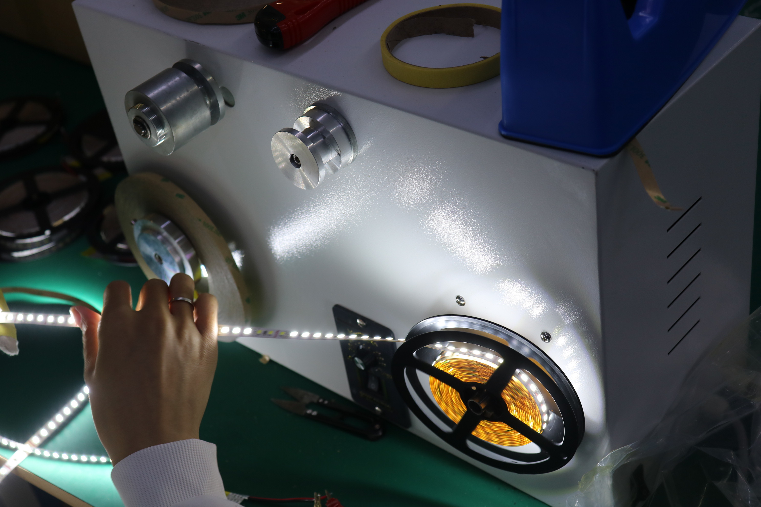 Dongguan NEON-LED Lighting Technology Co., Ltd.